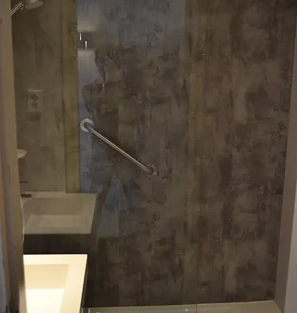 Valckenborgh - Centre&parking Hotel 3*