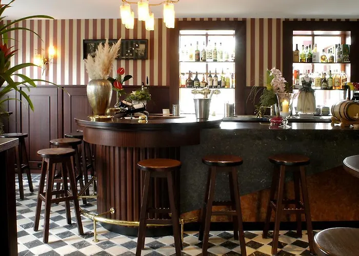 Valckenborgh - Centre & Parking 法尔肯堡