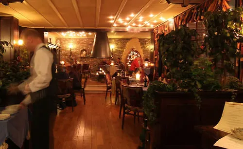 Valckenborgh - Centre & Parking 酒店 3*