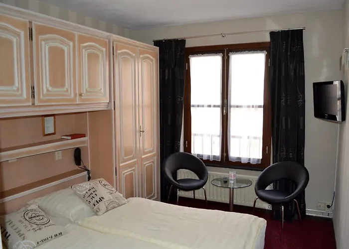 Valckenborgh - Centre & Parking 酒店 法尔肯堡