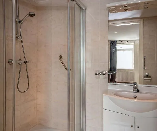 Hotel Valckenborgh - Centre & Parking 3*