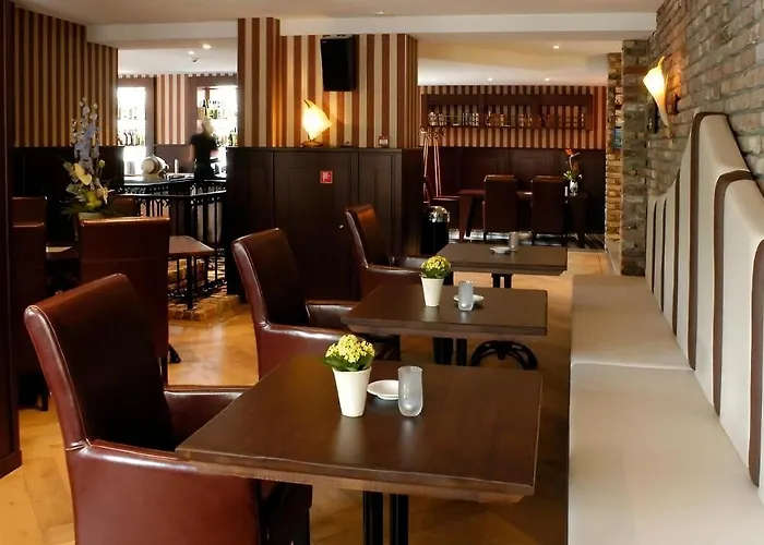 Hotell Valckenborgh - Centre & Parking Valkenburg aan de Geul