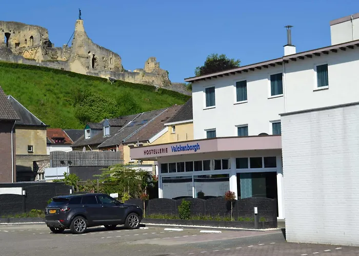 Valckenborgh - Centre & Parking 3*