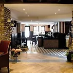 Valckenborgh - Centre & Parking 3*